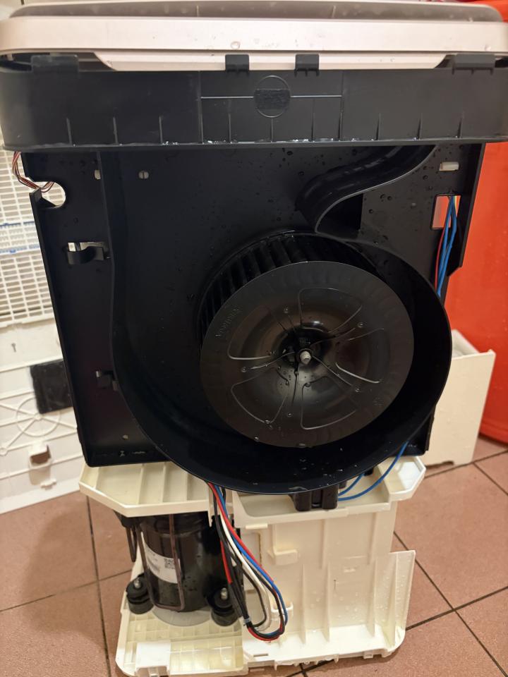 除濕機清洗案件圖片