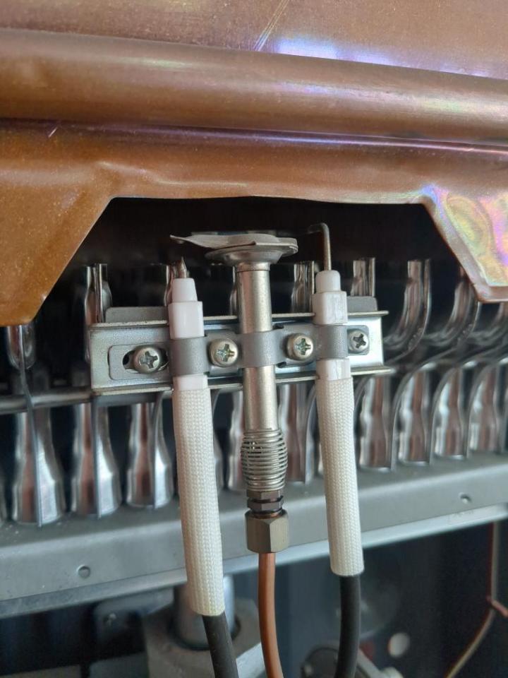 熱水器維修案件圖片