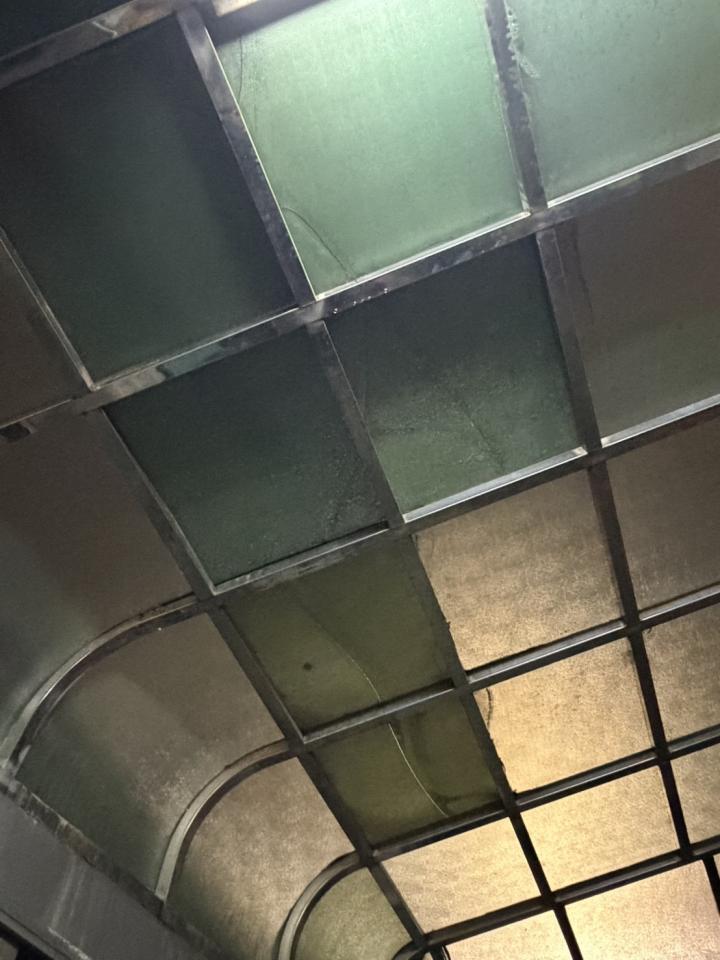 採光罩案件圖片