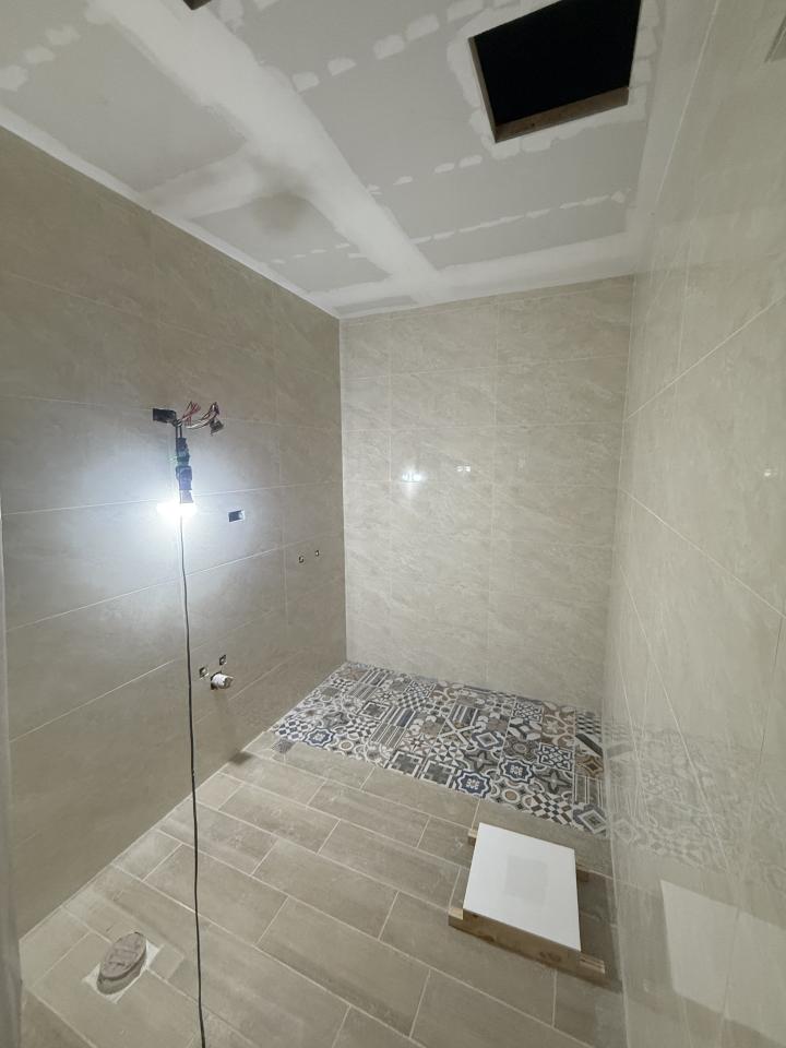 淋浴拉門安裝維修案件圖片