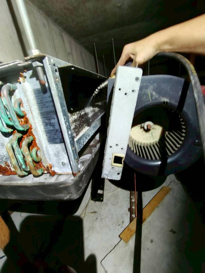 冷氣維修保養案件圖片