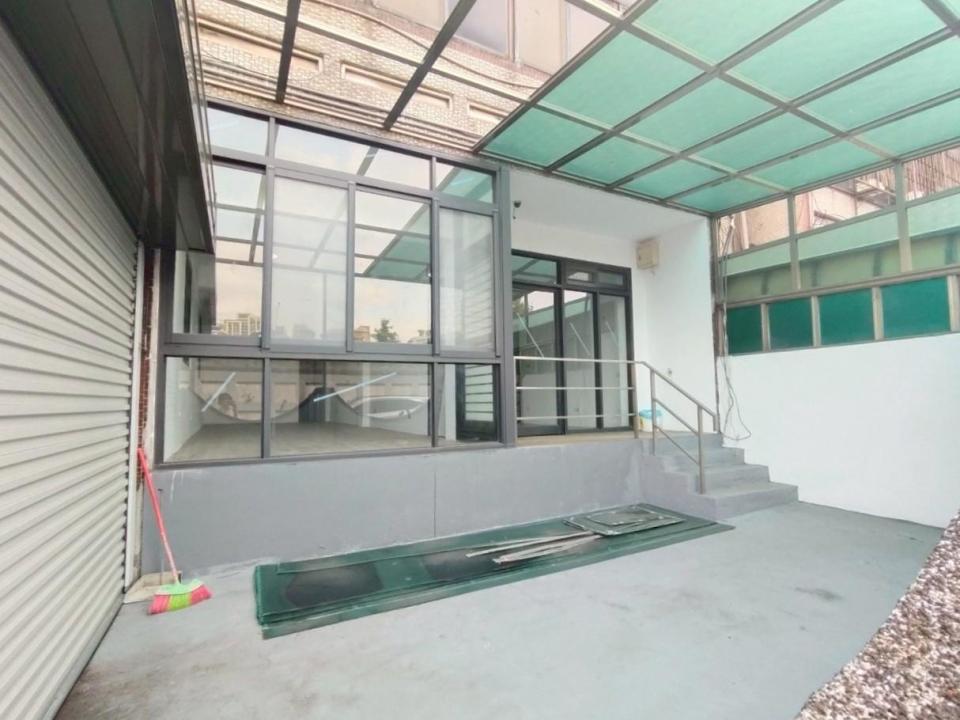 採光罩案件圖片