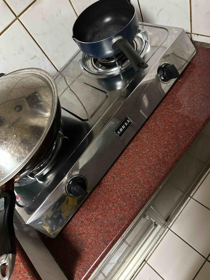 瓦斯爐安裝維修案件圖片