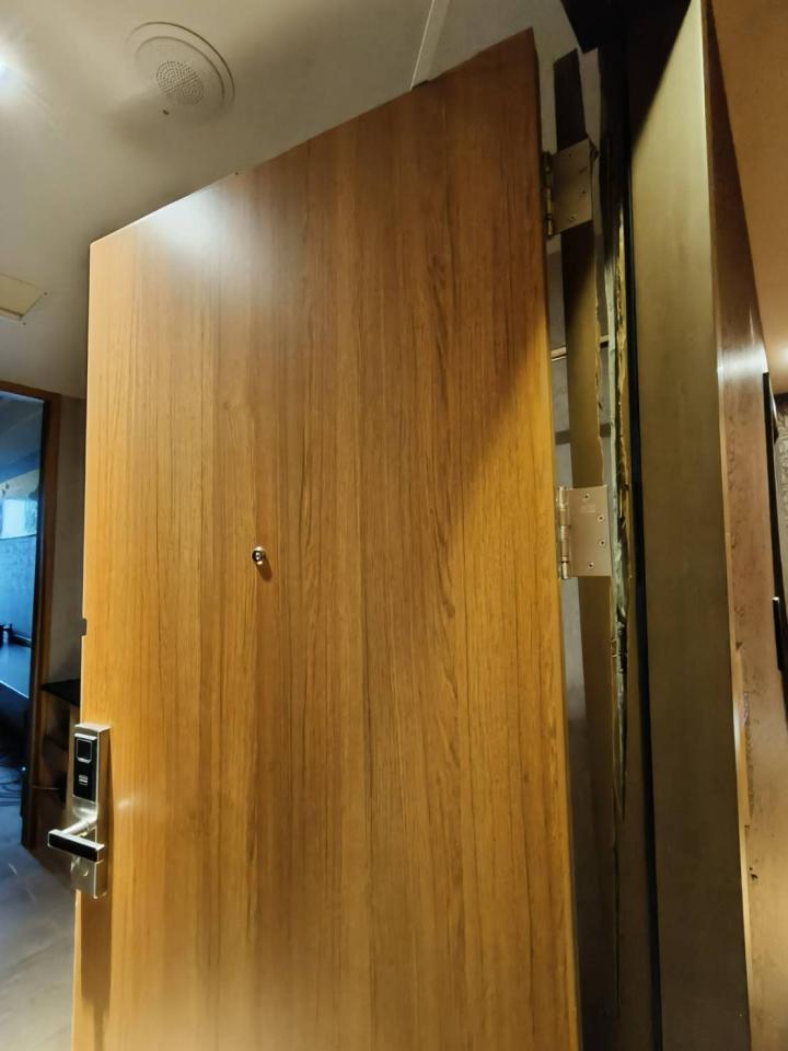 門片維修案件圖片