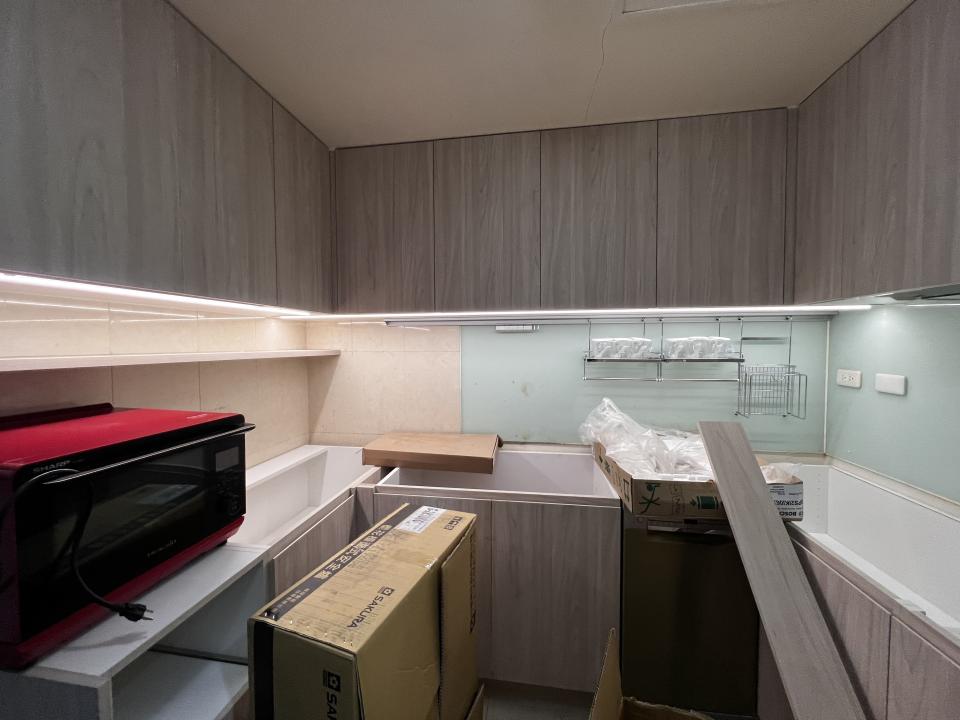 烤漆玻璃案件圖片