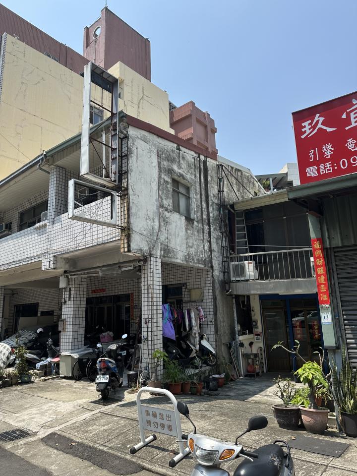 冷氣灌冷媒案件圖片