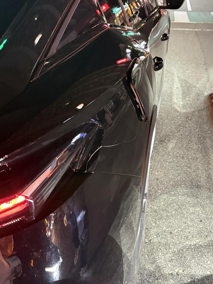 汽車板金烤漆案件圖片