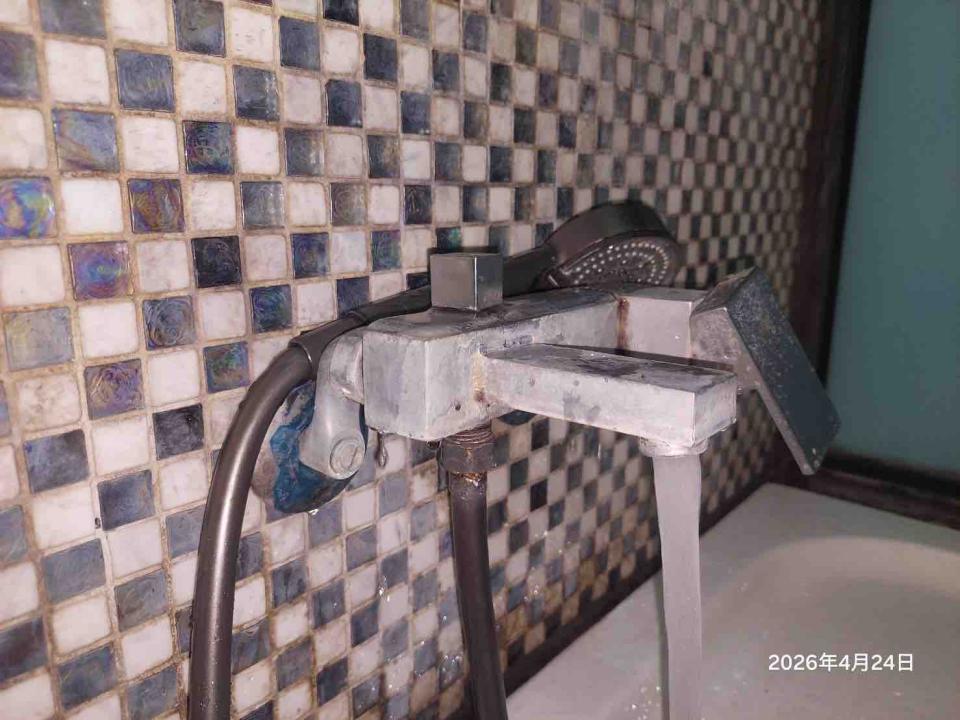 水龍頭裝修案件圖片