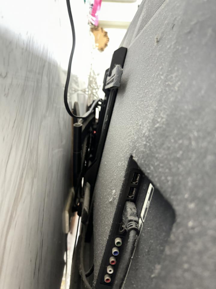 電視壁掛架安裝案件圖片