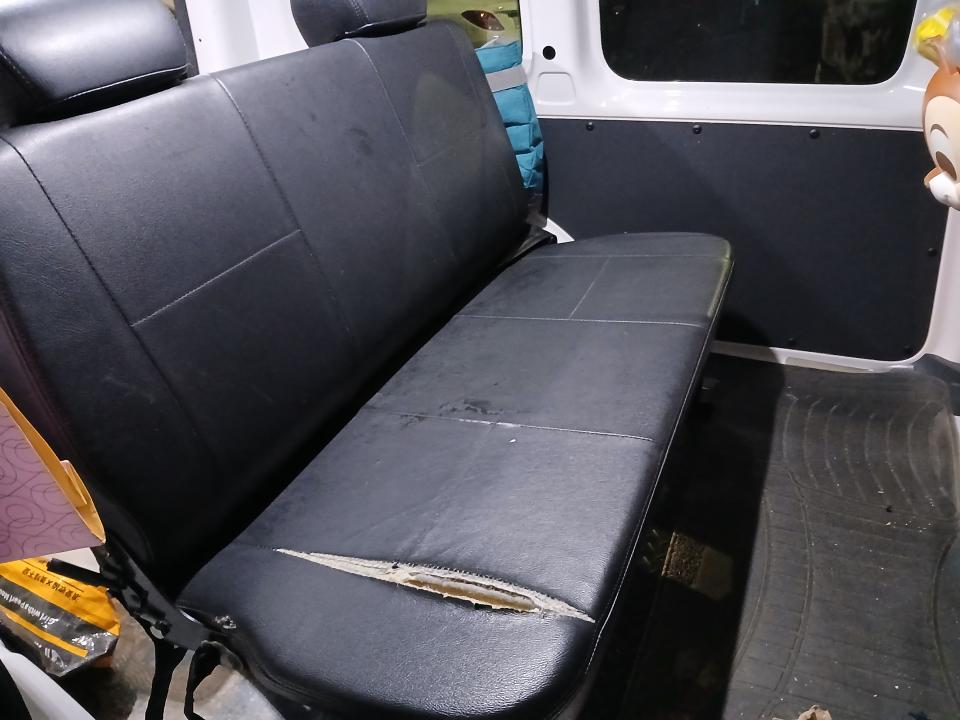 沙發修理案件圖片