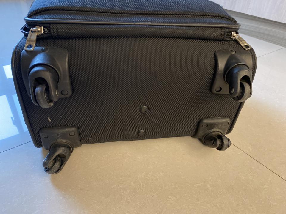 行李箱維修案件圖片