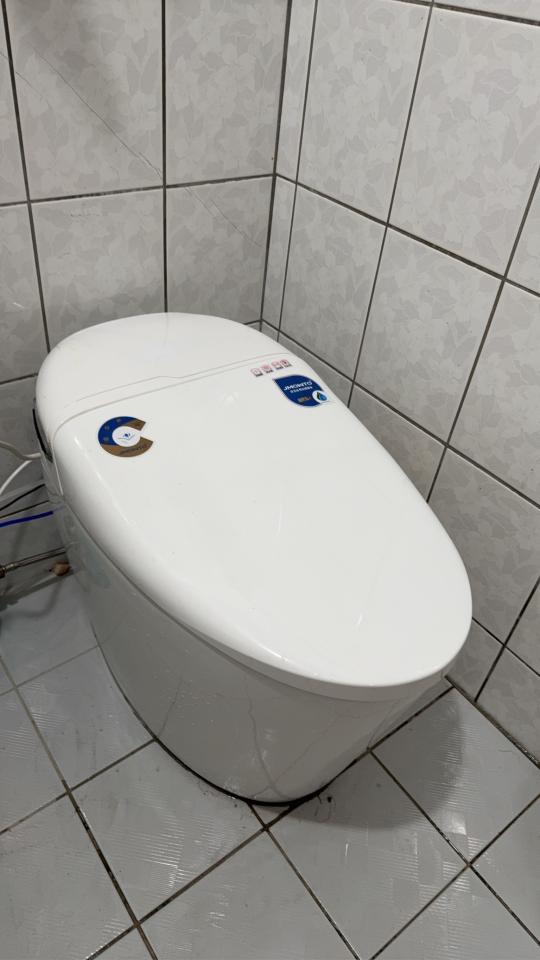 免治馬桶裝修案件圖片