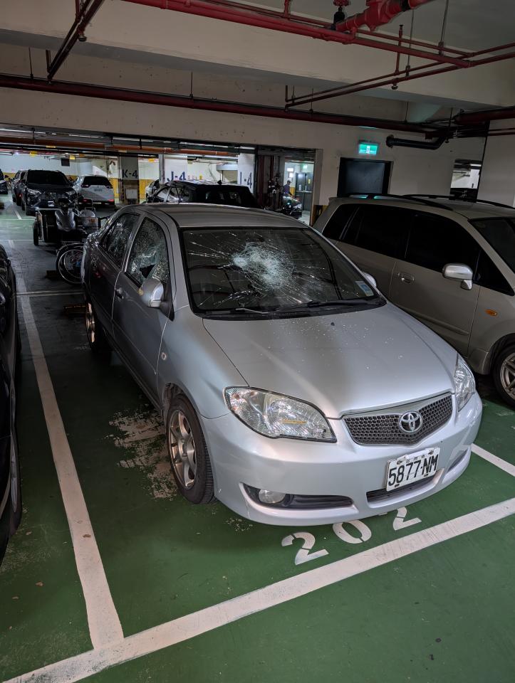 汽車玻璃修補案件圖片