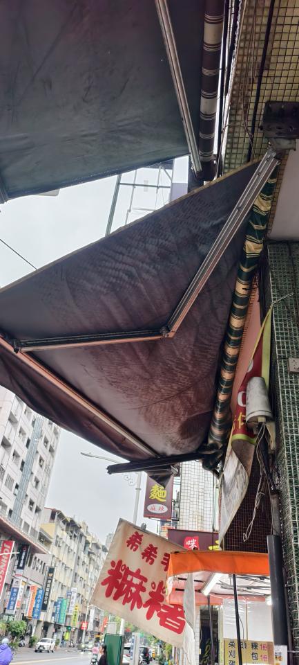 遮雨棚安裝案件圖片