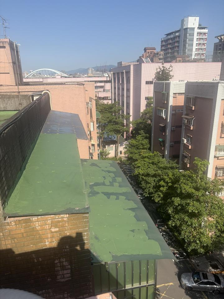 遮雨棚安裝案件圖片