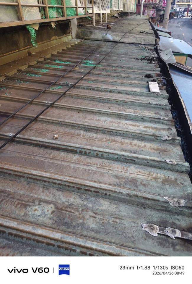 鐵皮屋頂案件圖片