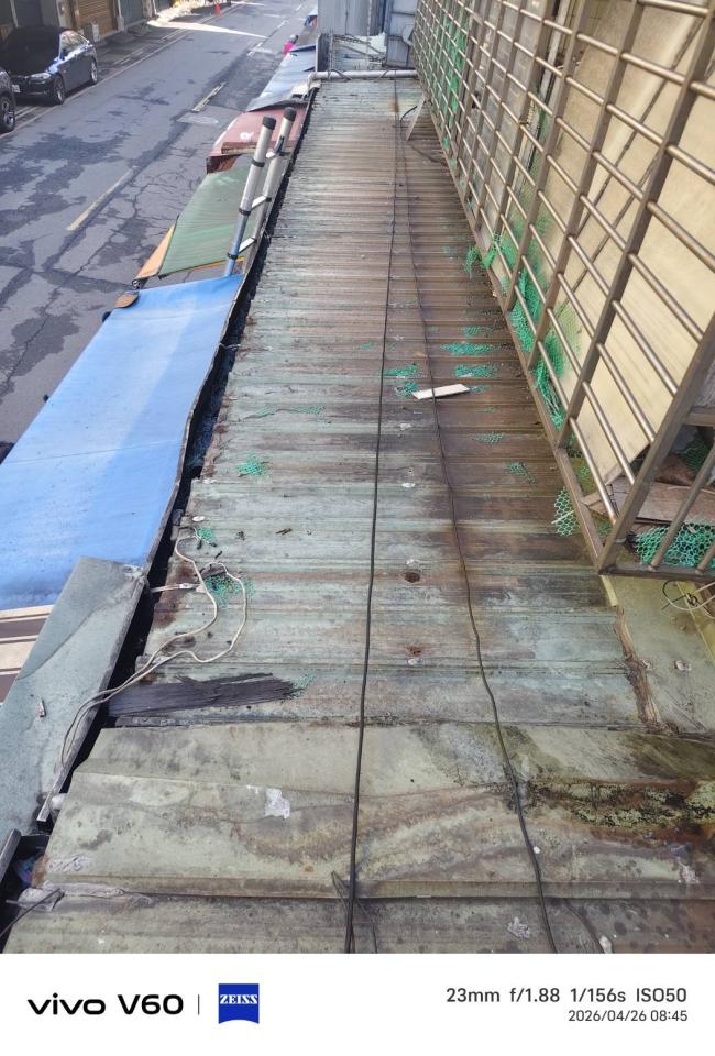 鐵皮屋頂案件圖片