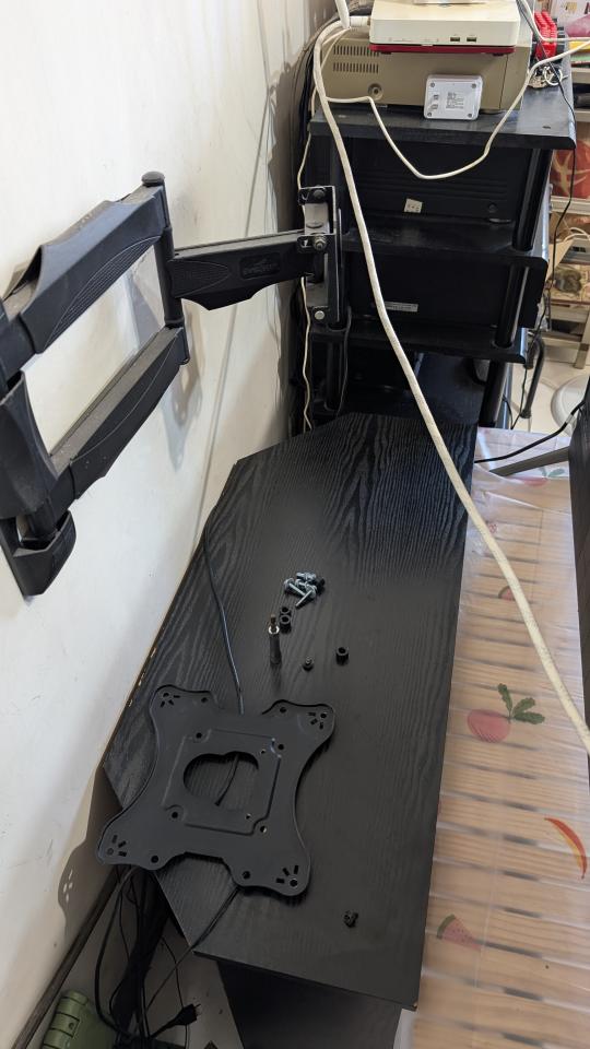 電視壁掛架安裝案件圖片