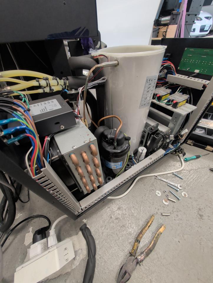 冷氣灌冷媒案件圖片