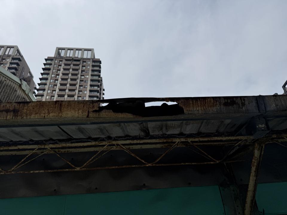 屋簷排水槽施工案件圖片