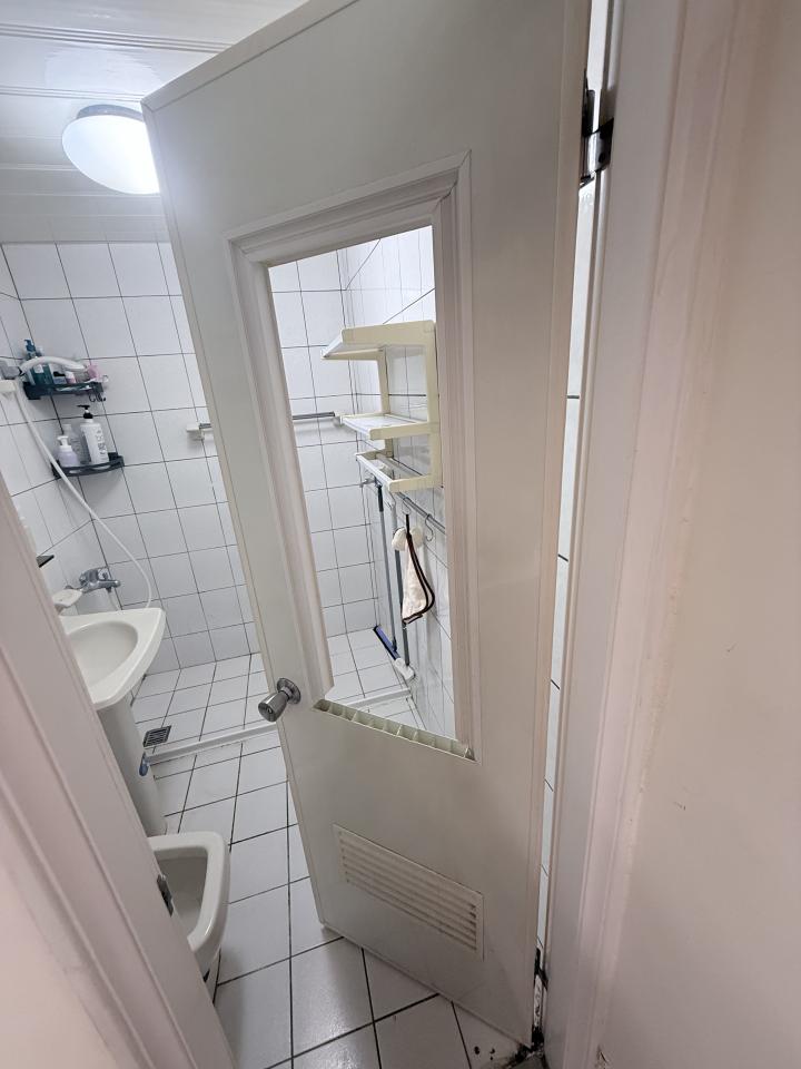 門片維修案件圖片