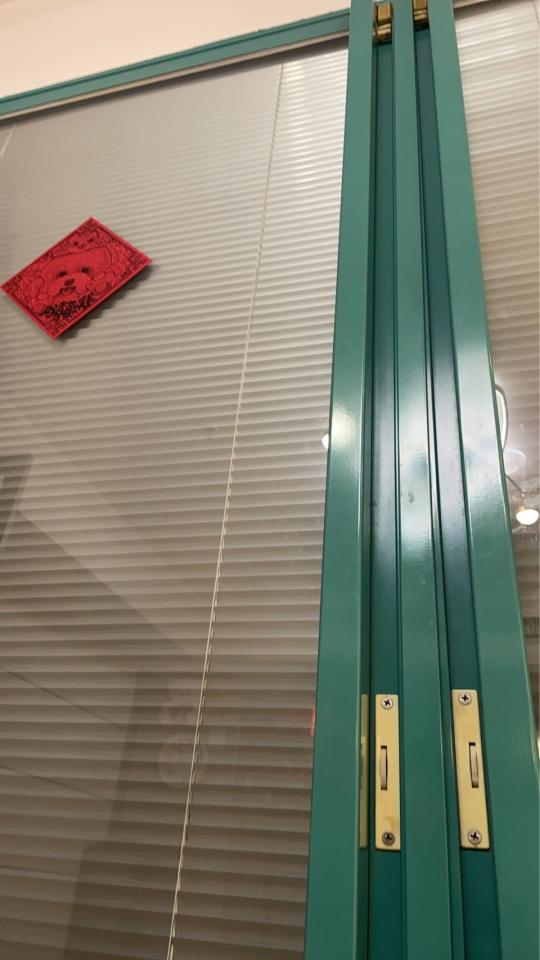 窗戶維修案件圖片