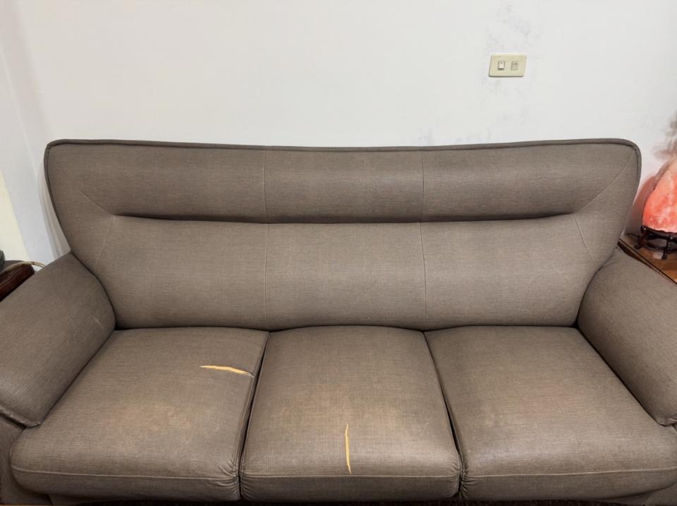 沙發修理案件圖片