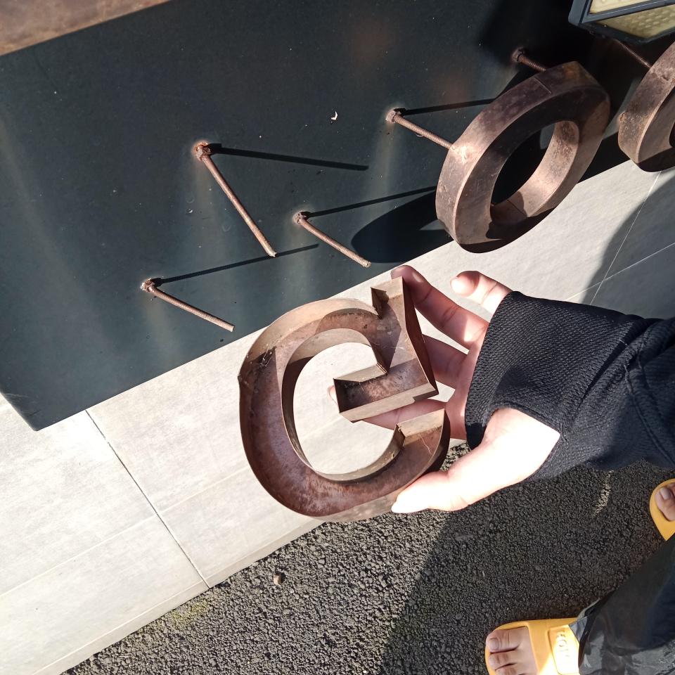 招牌維修案件圖片