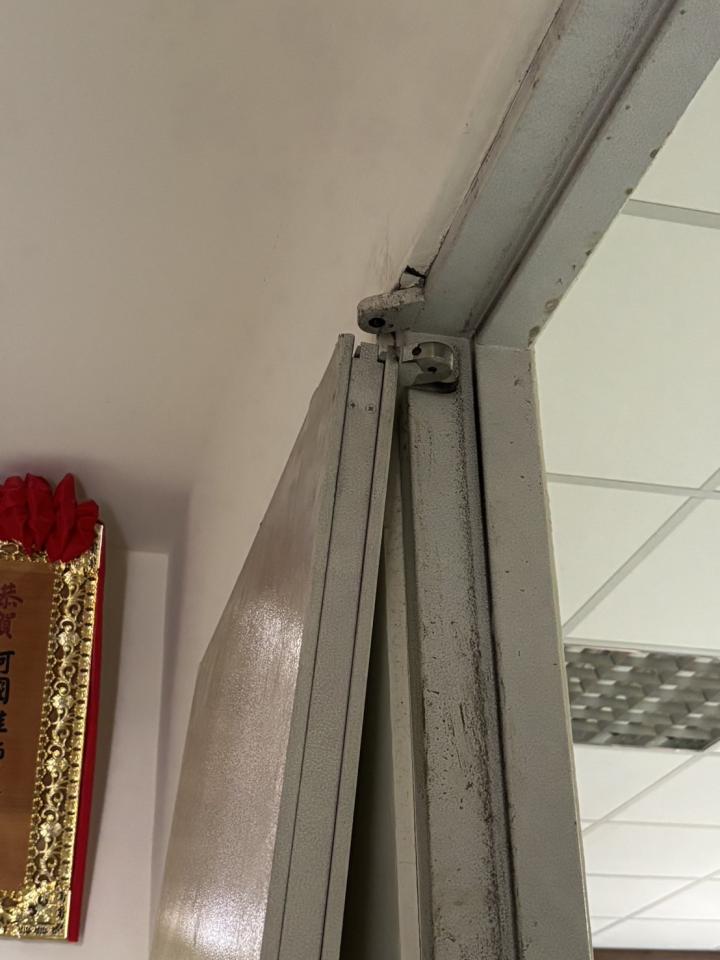 門片維修案件圖片