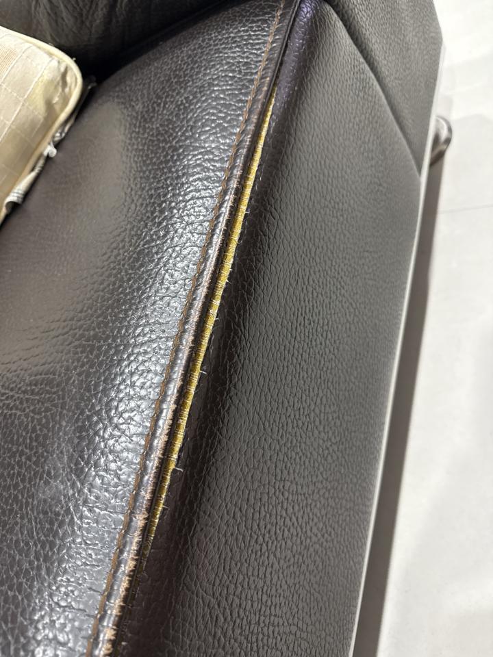 沙發修理案件圖片