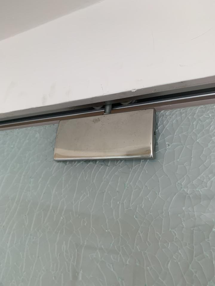 烤漆玻璃案件圖片