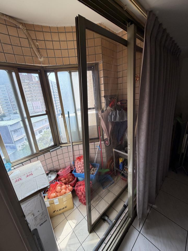 鋁門窗案件圖片