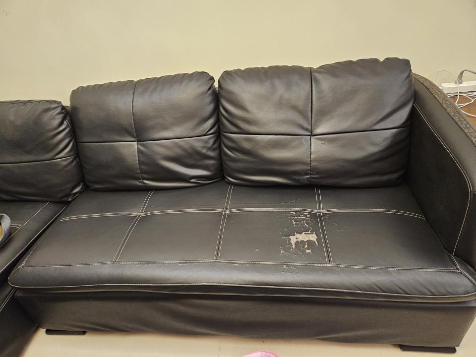 沙發修理案件圖片