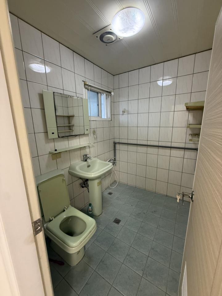 馬桶裝修案件圖片