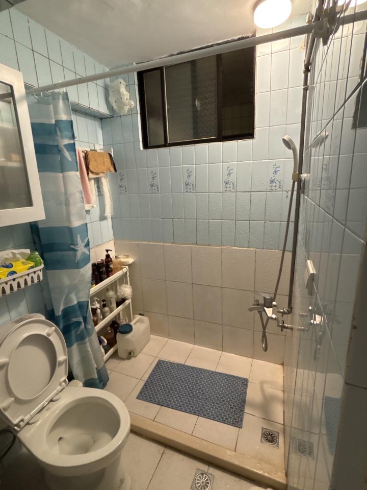 淋浴拉門安裝維修案件圖片