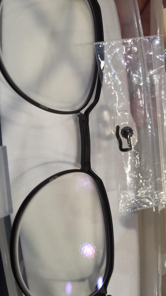 眼鏡維修案件圖片