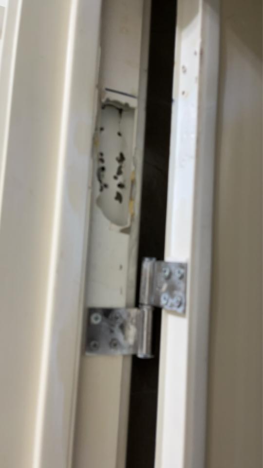 浴室門案件圖片