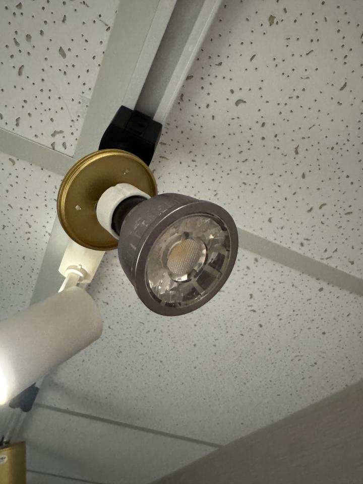 燈具安裝案件圖片