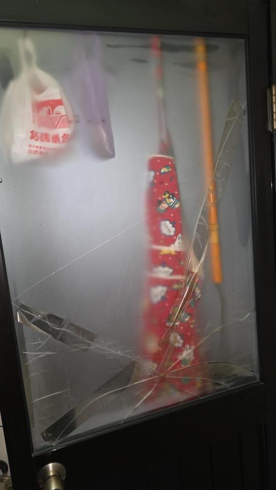 玻璃門案件圖片