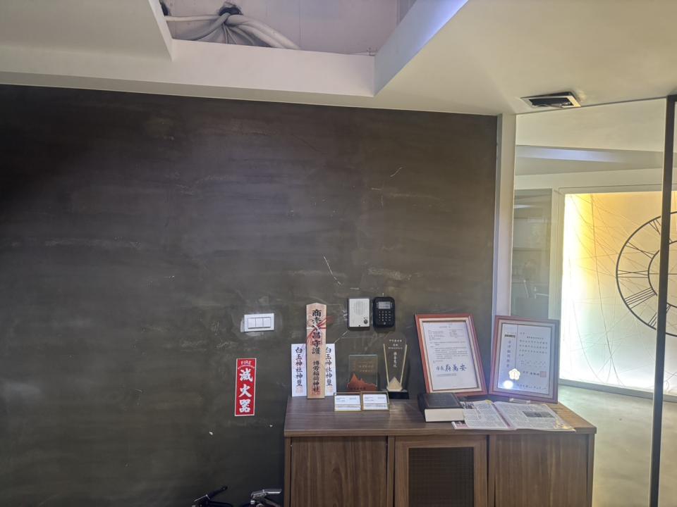 電視壁掛架安裝案件圖片