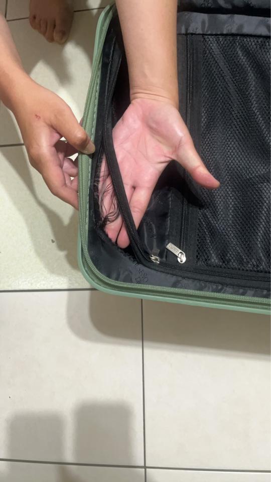 行李箱維修案件圖片