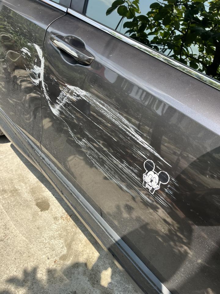 汽車板金烤漆案件圖片
