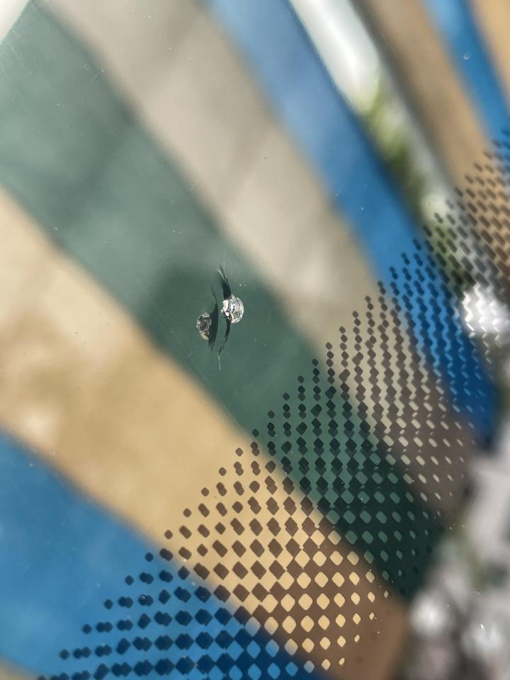 汽車玻璃修補案件圖片