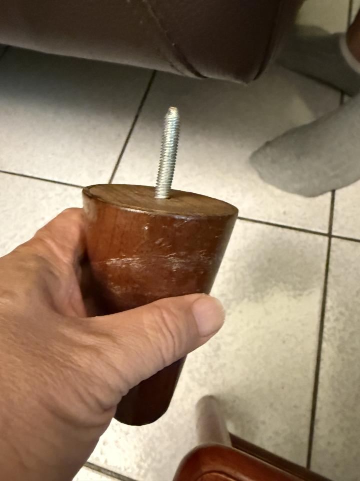 沙發修理案件圖片