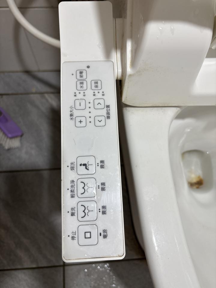 免治馬桶裝修案件圖片