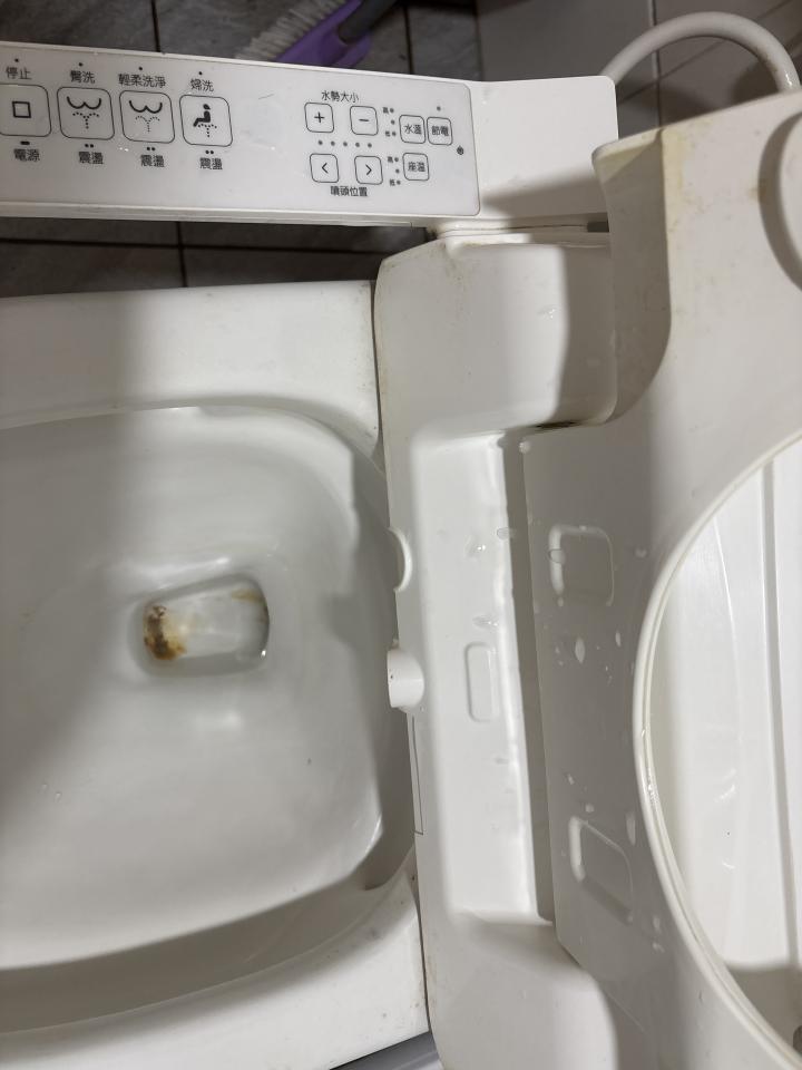 免治馬桶裝修案件圖片