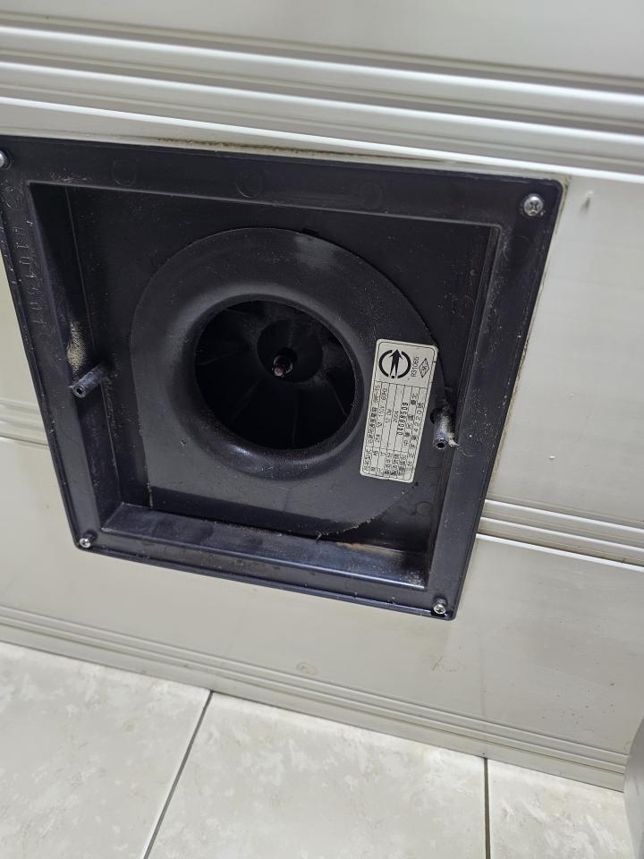 浴室抽風機安裝案件圖片
