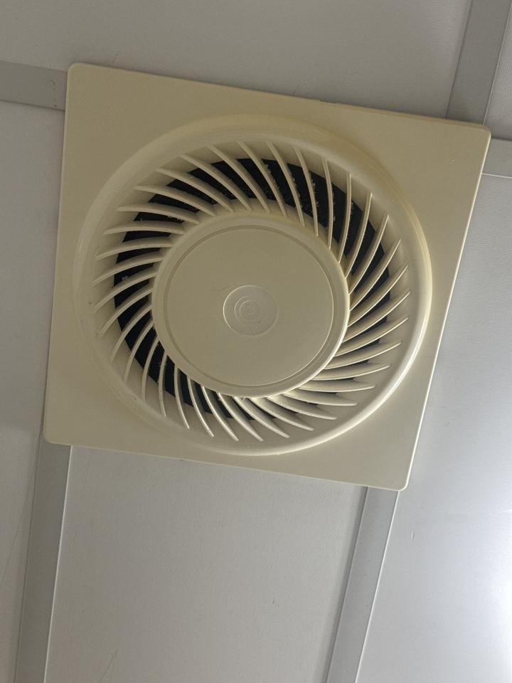 浴室抽風機安裝案件圖片