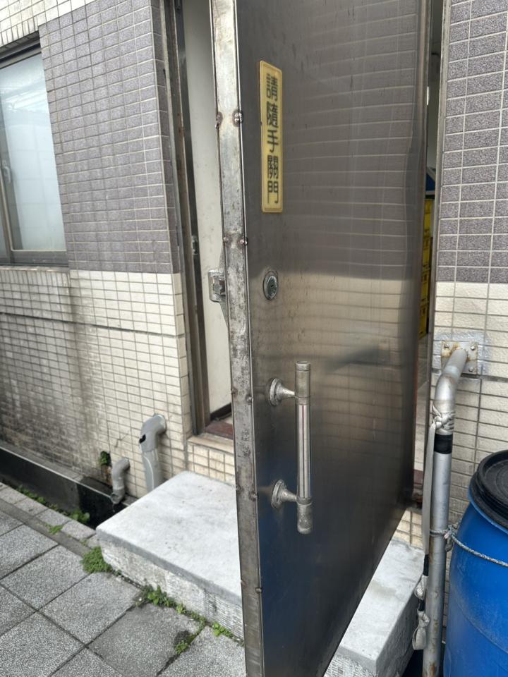 門片維修案件圖片