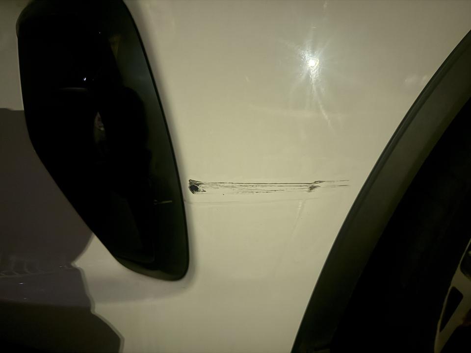 汽車板金烤漆案件圖片